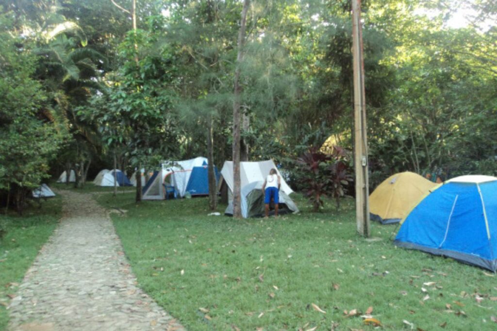 Guia de Camping CS - Camping Alto da Serra