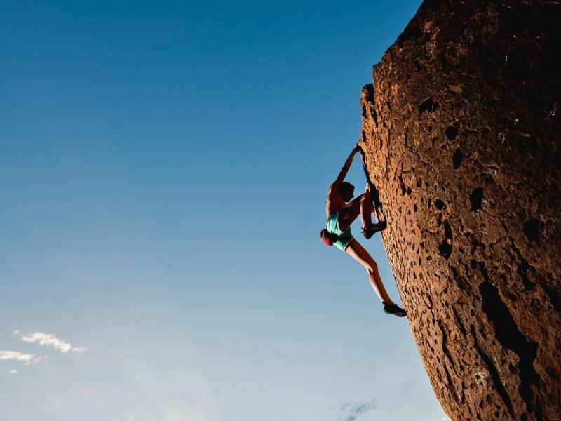 Escalada e sobrevivencia estilo bouldering